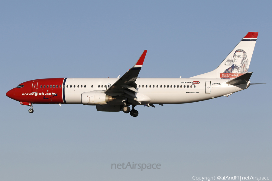 Norwegian Air Shuttle AOC Boeing 737-8KN (LN-NIL) | Photo 679360