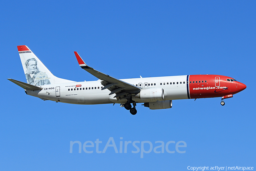 Norwegian Air Shuttle Boeing 737-86N (LN-NOG) | Photo 306428