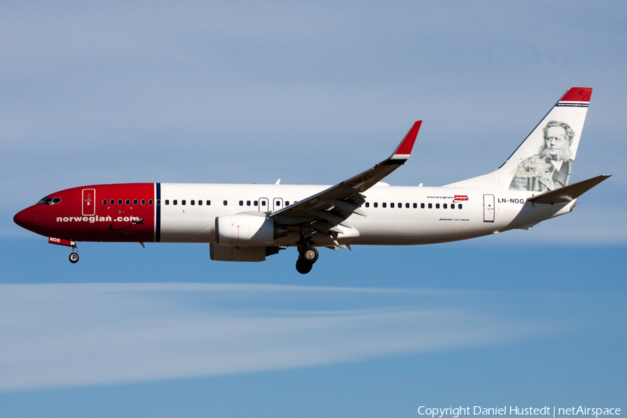 Norwegian Air Shuttle Boeing 737-86N (LN-NOG) | Photo 540590
