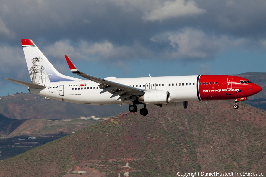 Norwegian Air Shuttle Boeing 737-86N (LN-NOJ) | Photo 547851