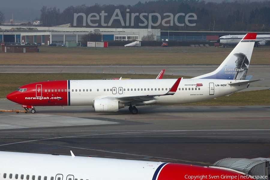 Norwegian Air Shuttle Boeing 737-8FZ (LN-NOV) | Photo 42137