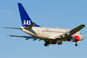 SAS - Scandinavian Airlines Boeing 737-683 (LN-RCT) at  Zurich - Kloten, Switzerland