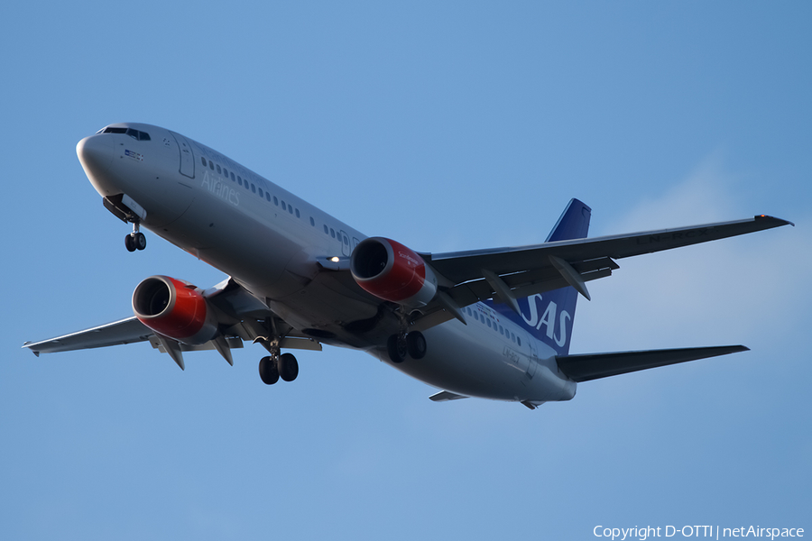 SAS - Scandinavian Airlines Boeing 737-883 (LN-RCX) | Photo 409193