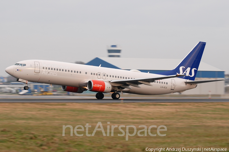 SAS - Scandinavian Airlines Boeing 737-883 (LN-RCX) | Photo 209807