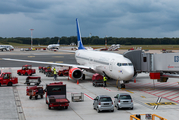 SAS - Scandinavian Airlines Boeing 737-883 (LN-RCX) at  Hamburg - Fuhlsbuettel (Helmut Schmidt), Germany