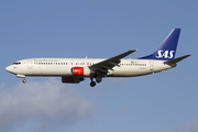 SAS - Scandinavian Airlines Boeing 737-883 (LN-RCX) at  London - Heathrow, United Kingdom