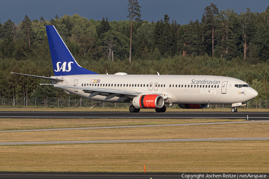 SAS - Scandinavian Airlines Boeing 737-883 (LN-RCY) | Photo 348595