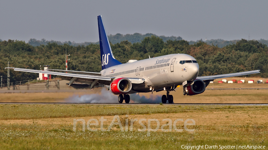 SAS - Scandinavian Airlines Boeing 737-883 (LN-RCY) | Photo 324720