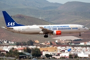 SAS - Scandinavian Airlines Boeing 737-883 (LN-RCY) at  Gran Canaria, Spain