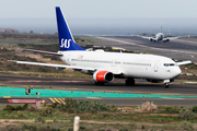 SAS - Scandinavian Airlines Boeing 737-883 (LN-RCZ) at  Gran Canaria, Spain