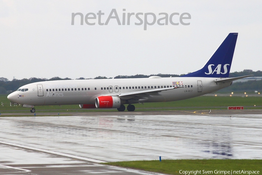 SAS - Scandinavian Airlines Boeing 737-883 (LN-RCZ) | Photo 45823