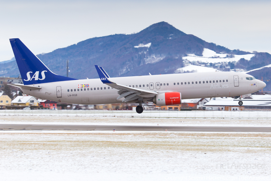 SAS - Scandinavian Airlines Boeing 737-86N (LN-RGB) | Photo 209711