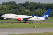 SAS - Scandinavian Airlines Boeing 737-86N (LN-RGE) at  Hamburg - Fuhlsbuettel (Helmut Schmidt), Germany