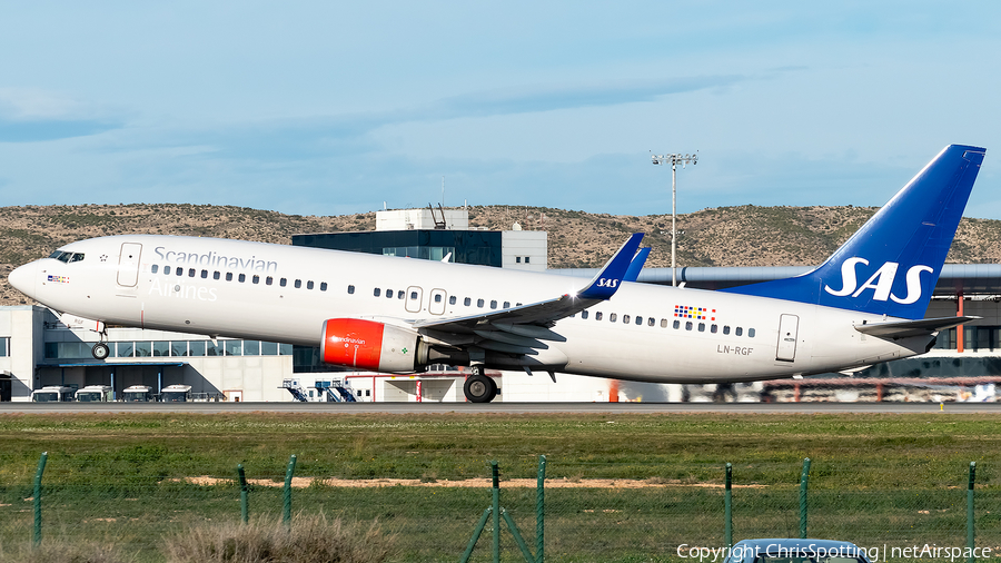 SAS - Scandinavian Airlines Boeing 737-86N (LN-RGF) | Photo 285628