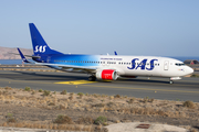 SAS - Scandinavian Airlines Boeing 737-86N (LN-RGI) at  Gran Canaria, Spain