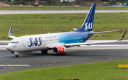 SAS - Scandinavian Airlines Boeing 737-86N (LN-RGI) at  Dusseldorf - International, Germany