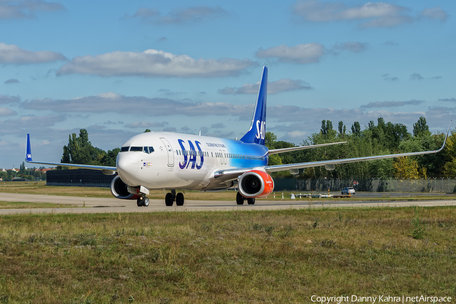 SAS - Scandinavian Airlines Boeing 737-86N (LN-RGI) | Photo 122874