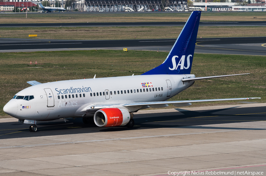 SAS - Scandinavian Airlines Boeing 737-683 (LN-RGK) | Photo 310398