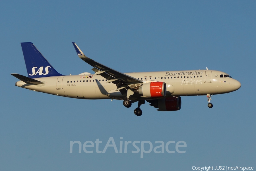 SAS - Scandinavian Airlines Airbus A320-251N (LN-RGL) | Photo 269429