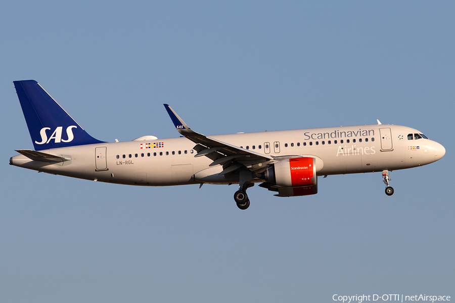 SAS - Scandinavian Airlines Airbus A320-251N (LN-RGL) | Photo 264544
