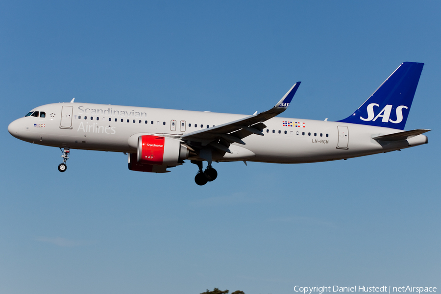 SAS - Scandinavian Airlines Airbus A320-251N (LN-RGM) | Photo 422126
