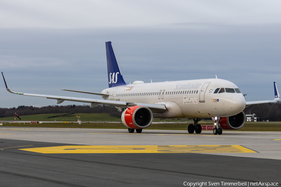 SAS - Scandinavian Airlines Airbus A320-251N (LN-RGM) | Photo 549546