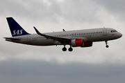 SAS - Scandinavian Airlines Airbus A320-251N (LN-RGM) at  London - Heathrow, United Kingdom
