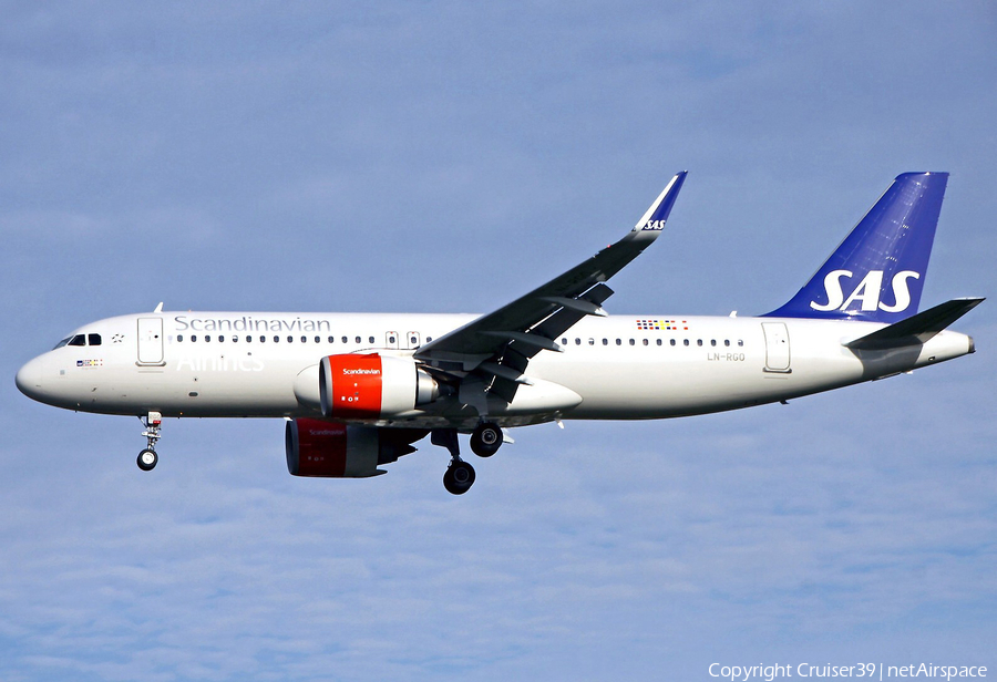 SAS - Scandinavian Airlines Airbus A320-251N (LN-RGO) | Photo 314452