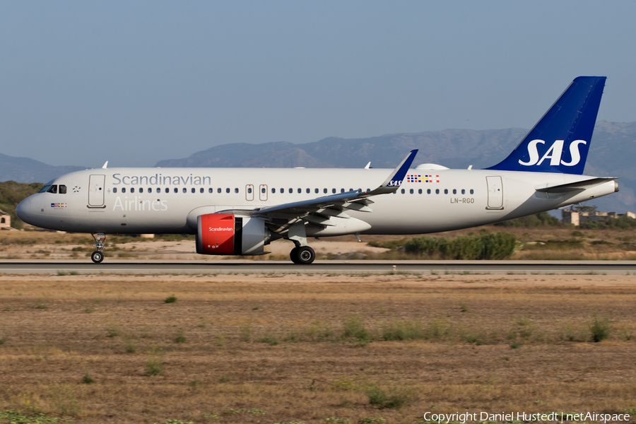 SAS - Scandinavian Airlines Airbus A320-251N (LN-RGO) | Photo 473089
