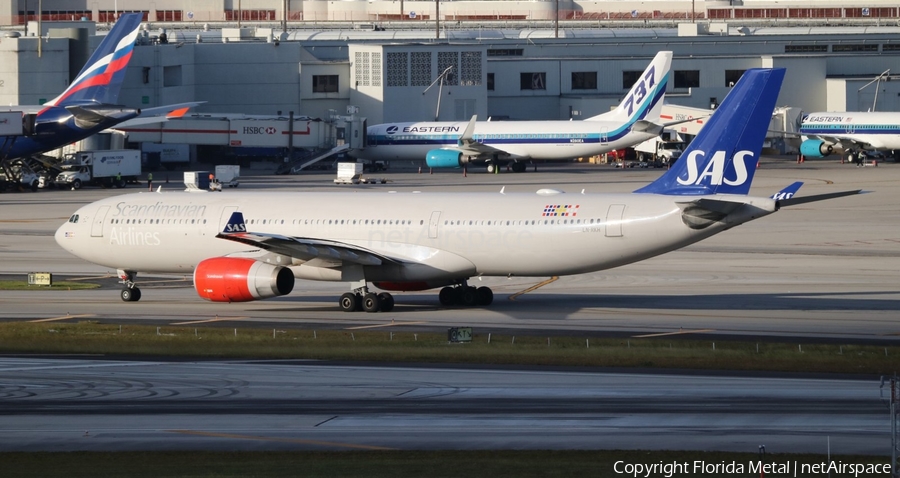 SAS - Scandinavian Airlines Airbus A330-343X (LN-RKH) | Photo 300007