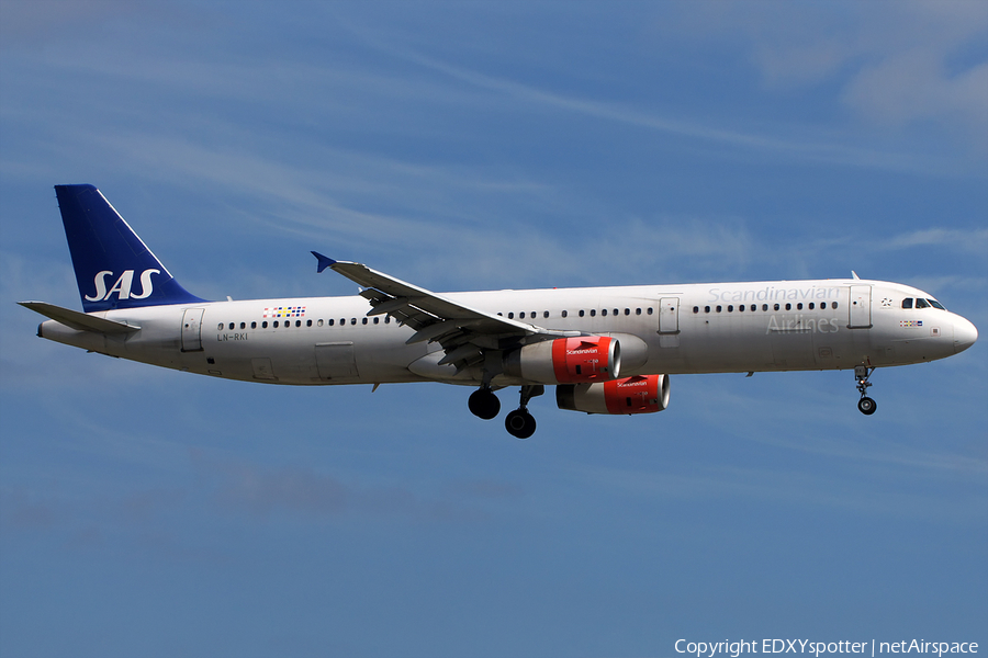 SAS - Scandinavian Airlines Airbus A321-232 (LN-RKI) | Photo 275500