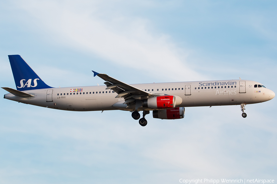 SAS - Scandinavian Airlines Airbus A321-232 (LN-RKK) | Photo 194036