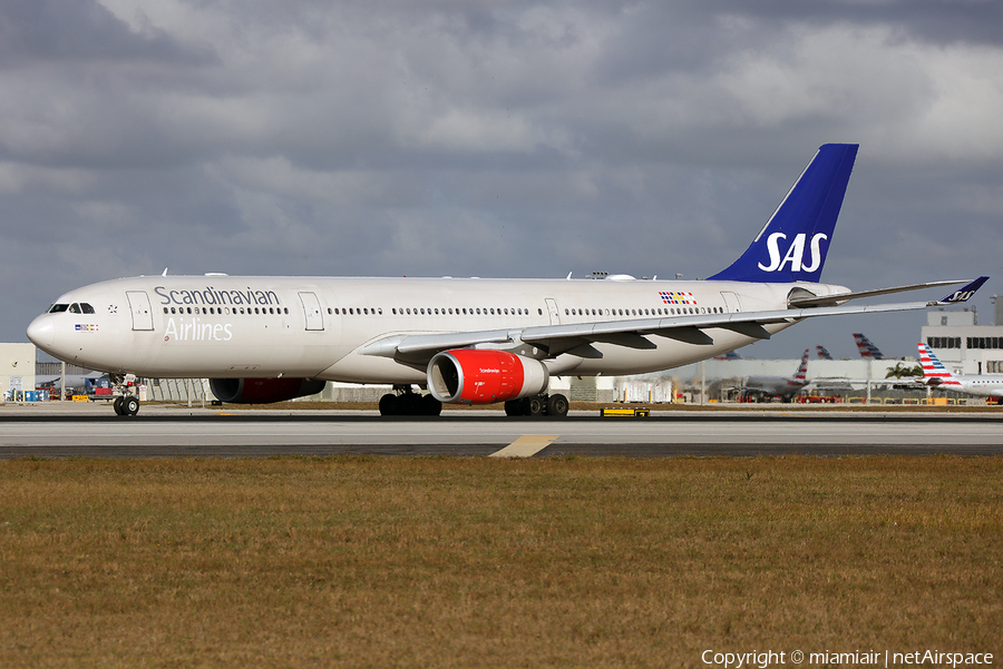SAS - Scandinavian Airlines Airbus A330-343 (LN-RKM) | Photo 219764