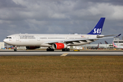 SAS - Scandinavian Airlines Airbus A330-343 (LN-RKM) at  Miami - International, United States