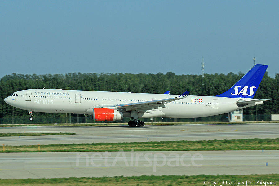 SAS - Scandinavian Airlines Airbus A330-343 (LN-RKN) | Photo 152462