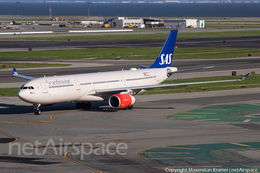 SAS - Scandinavian Airlines Airbus A330-343E (LN-RKS) | Photo 502896