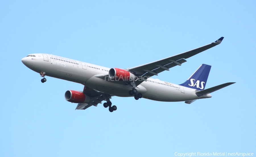 SAS - Scandinavian Airlines Airbus A330-343 (LN-RKT) | Photo 349349