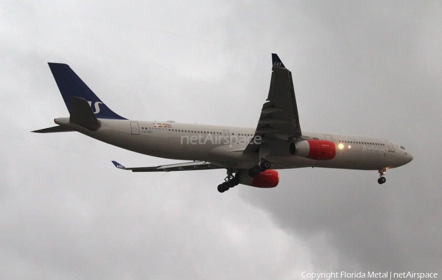 SAS - Scandinavian Airlines Airbus A330-343X (LN-RKU) | Photo 549196