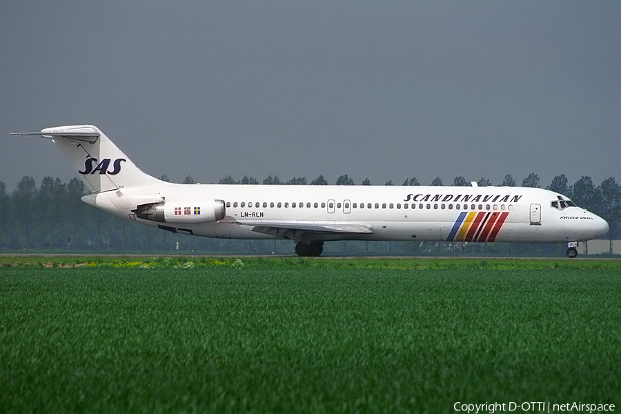 SAS - Scandinavian Airlines McDonnell Douglas DC-9-41 (LN-RLN) | Photo 191349