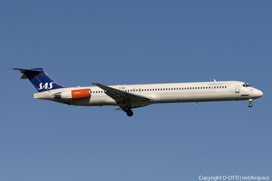SAS - Scandinavian Airlines McDonnell Douglas MD-82 (LN-RLR) | Photo 274564