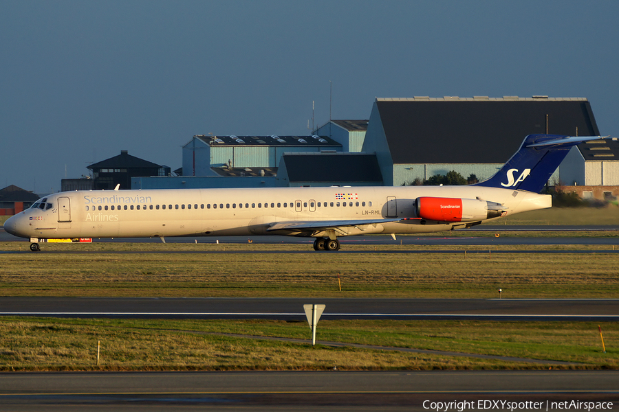 SAS - Scandinavian Airlines McDonnell Douglas MD-82 (LN-RML) | Photo 280186