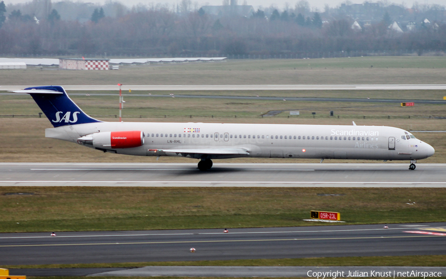 SAS - Scandinavian Airlines McDonnell Douglas MD-82 (LN-RML) | Photo 186140