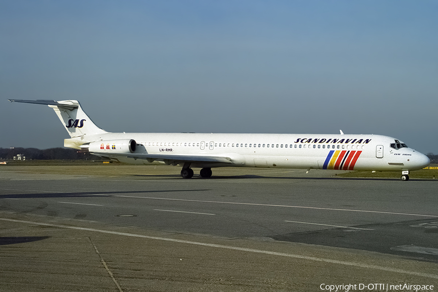 SAS - Scandinavian Airlines McDonnell Douglas MD-82 (LN-RMR) | Photo 449007