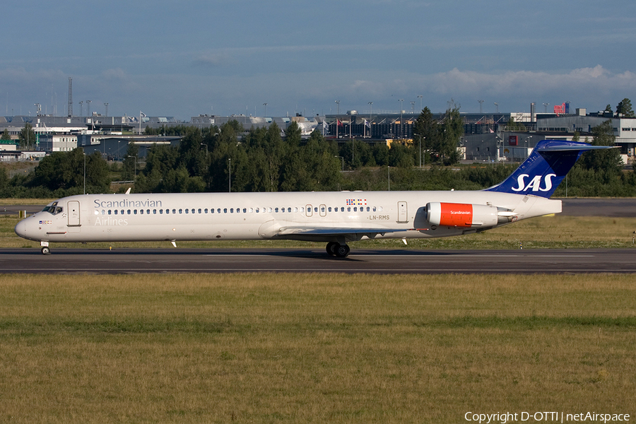 SAS - Scandinavian Airlines McDonnell Douglas MD-82 (LN-RMS) | Photo 267451
