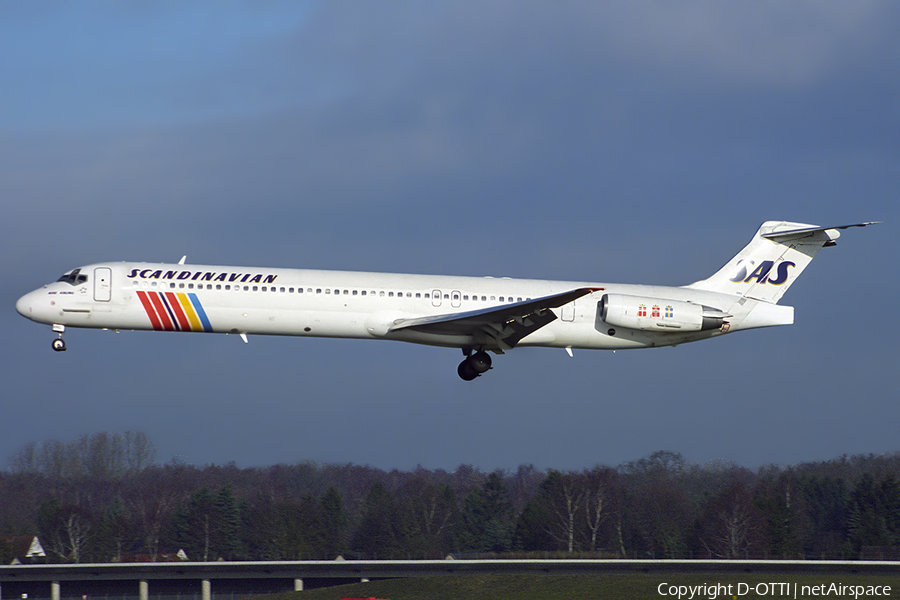 SAS - Scandinavian Airlines McDonnell Douglas MD-82 (LN-RMS) | Photo 448331