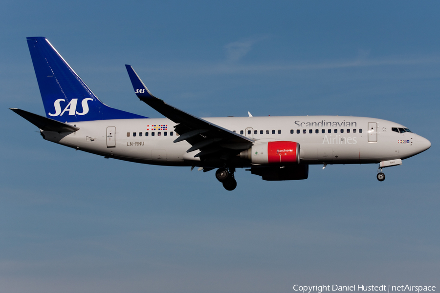 SAS - Scandinavian Airlines Boeing 737-783 (LN-RNU) | Photo 422738