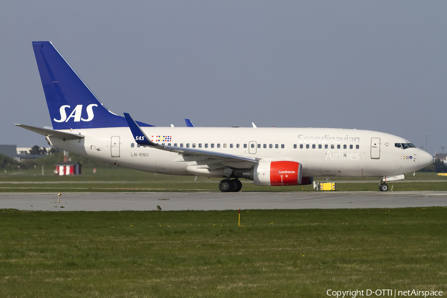 SAS - Scandinavian Airlines Boeing 737-783 (LN-RNU) | Photo 436098