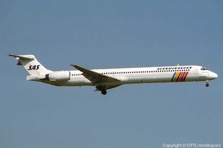 SAS - Scandinavian Airlines McDonnell Douglas MD-90-30 (LN-ROB) | Photo 263002