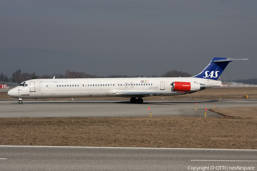 SAS - Scandinavian Airlines McDonnell Douglas MD-82 (LN-ROP) | Photo 376348