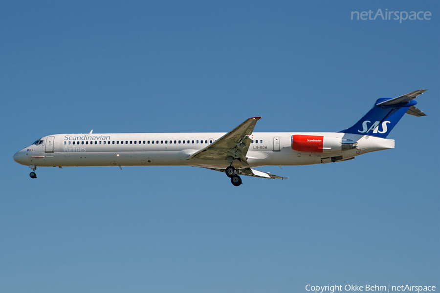 SAS - Scandinavian Airlines McDonnell Douglas MD-82 (LN-ROW) | Photo 41986